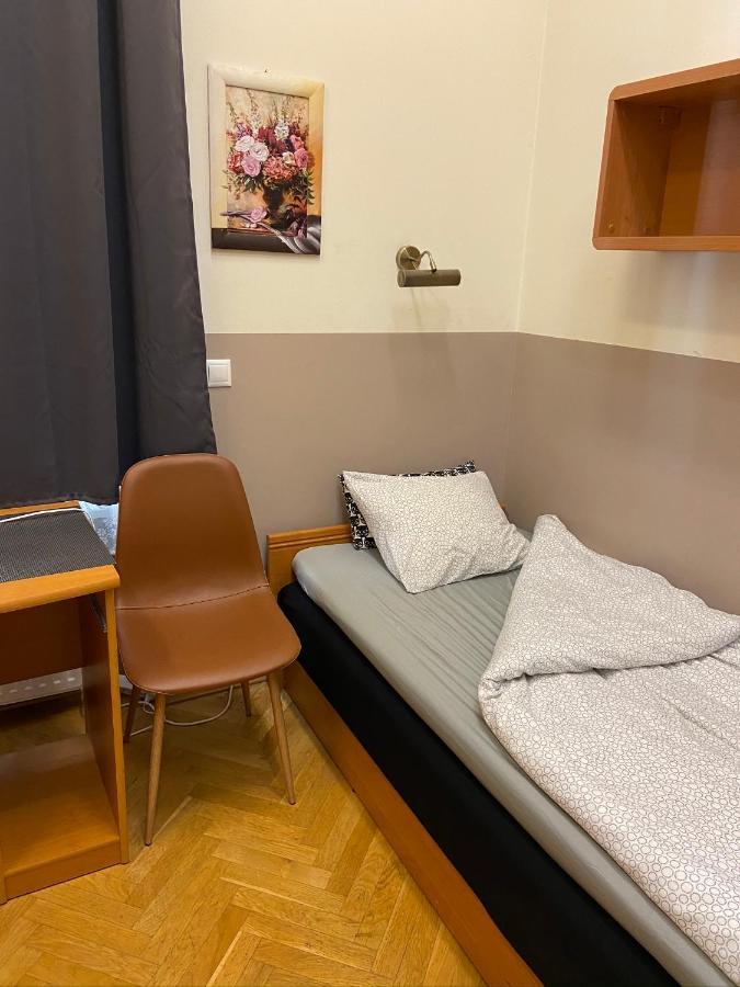 Guest Rest Studio Apartments Budapeste Exterior foto